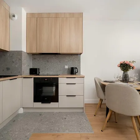 Appartement Nowoczesny Z Tarasem I Parkingiem By Renters *